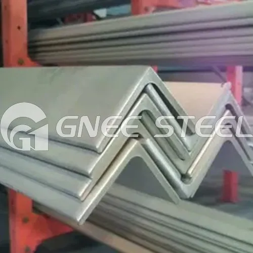 Cornière en acier A588