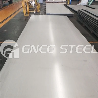 En relief, vérificateur, feuille en acier inoxydable perforé