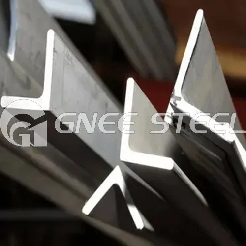 Angle en acier SS540